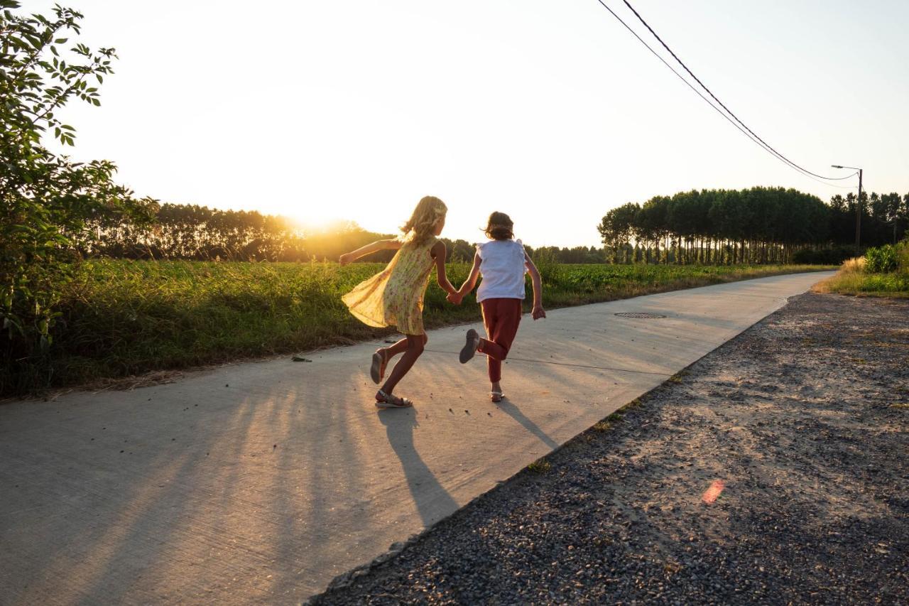 Heers De Smishoeve Met Kinderpret, Dieren En Wellness מראה חיצוני תמונה